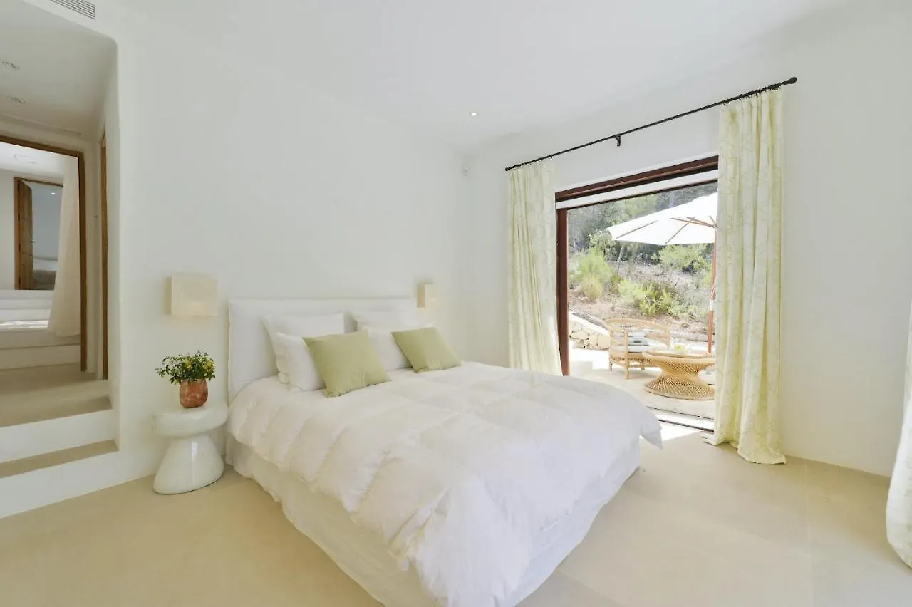 Wonderful Ibiza Villa Blakstad San Rafael 5 Bedrooms A Tranquil Location Not Far Away From San Rafael San Rafael Santa Gertrudis  0*, Santa Gertrudis (Ibiza) Spanien