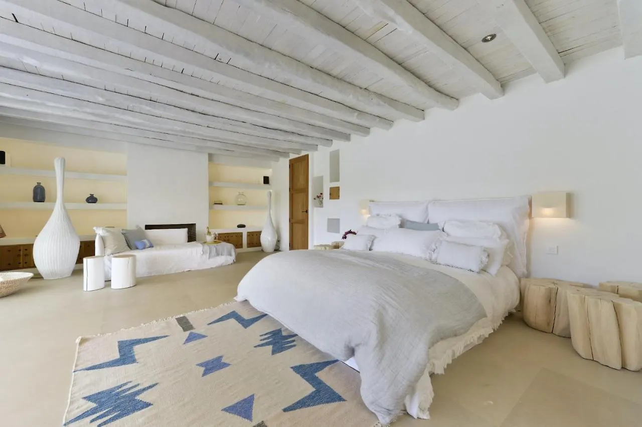 Wonderful Ibiza Villa Blakstad San Rafael 5 Bedrooms A Tranquil Location Not Far Away From San Rafael San Rafael Santa Gertrudis