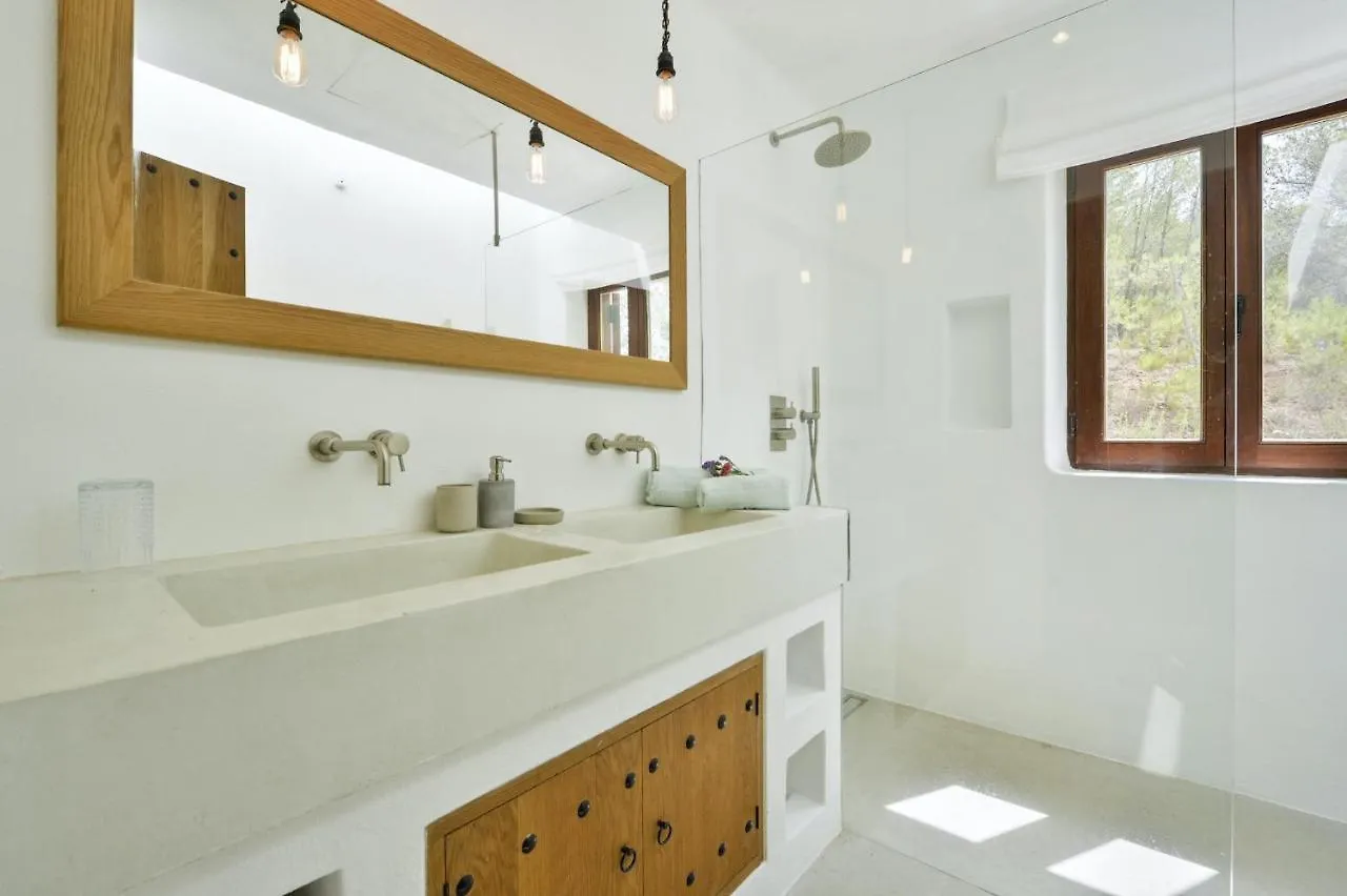 Wonderful Ibiza Villa Blakstad San Rafael 5 Bedrooms A Tranquil Location Not Far Away From San Rafael San Rafael Santa Gertrudis  Spanien